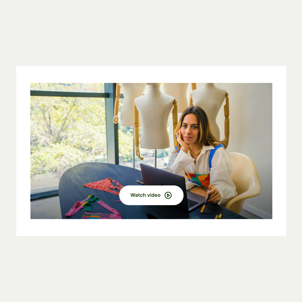 Video Embed pattern in Light theme