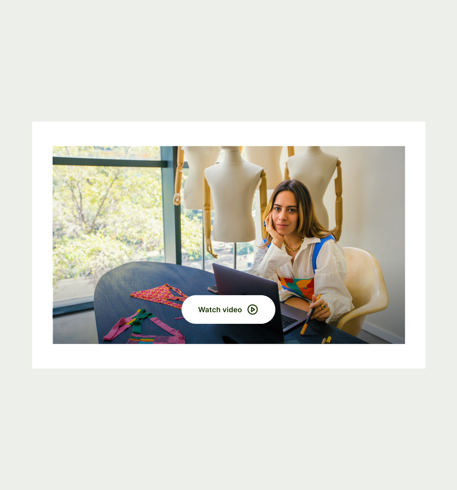 Video Embed pattern on tablet