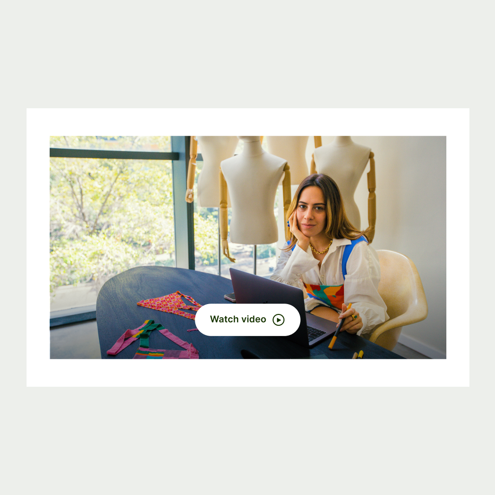Video Embed pattern in Light theme