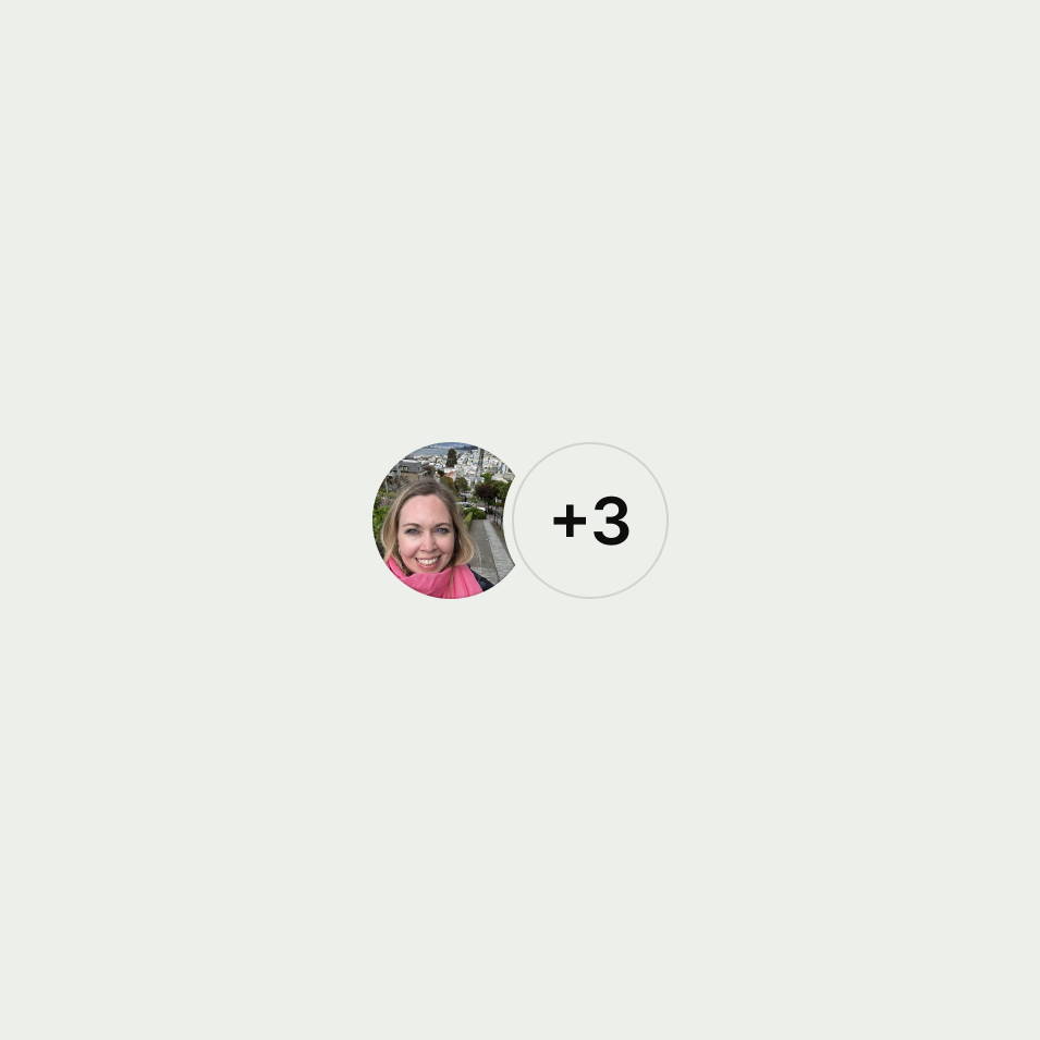 Double horizontal avatar with image and text