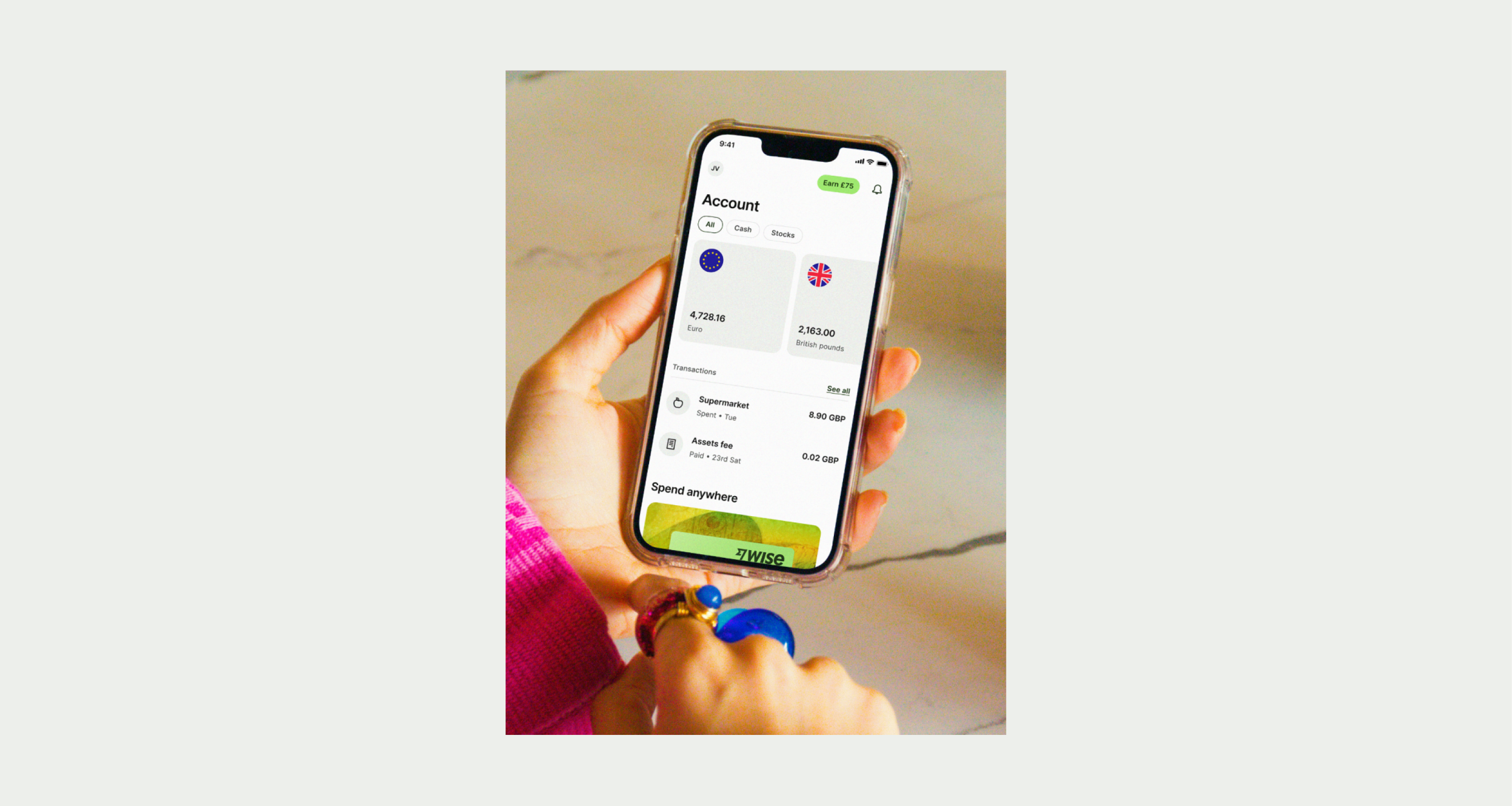 A Wise customer using the Wise app